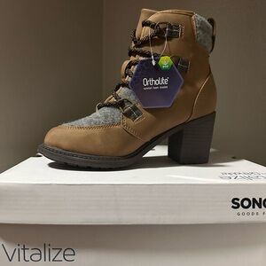 Sonoma Women's Brown and Gray Heeled Boots